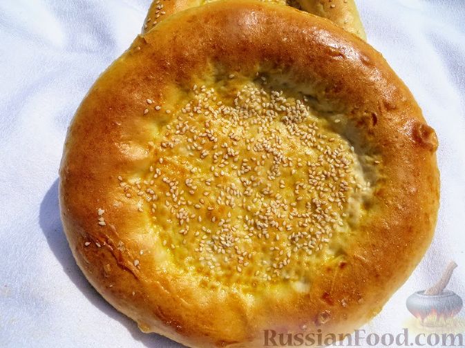 Выпекание лепёшек в духовке до румяной корочки